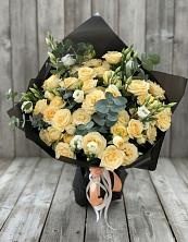 Букет цветов из:  Розы и Лизиантусы в Шемышейке