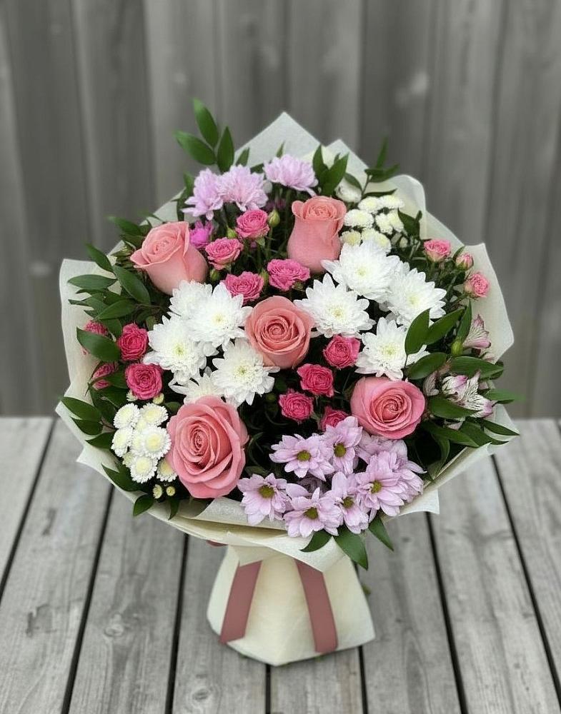 Букет цветов из: Альстромерии, Гвоздики, Розы и Хризантемы в Шемышейке