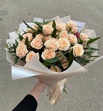 Букет Кремовые розы Латте в Шемышейке