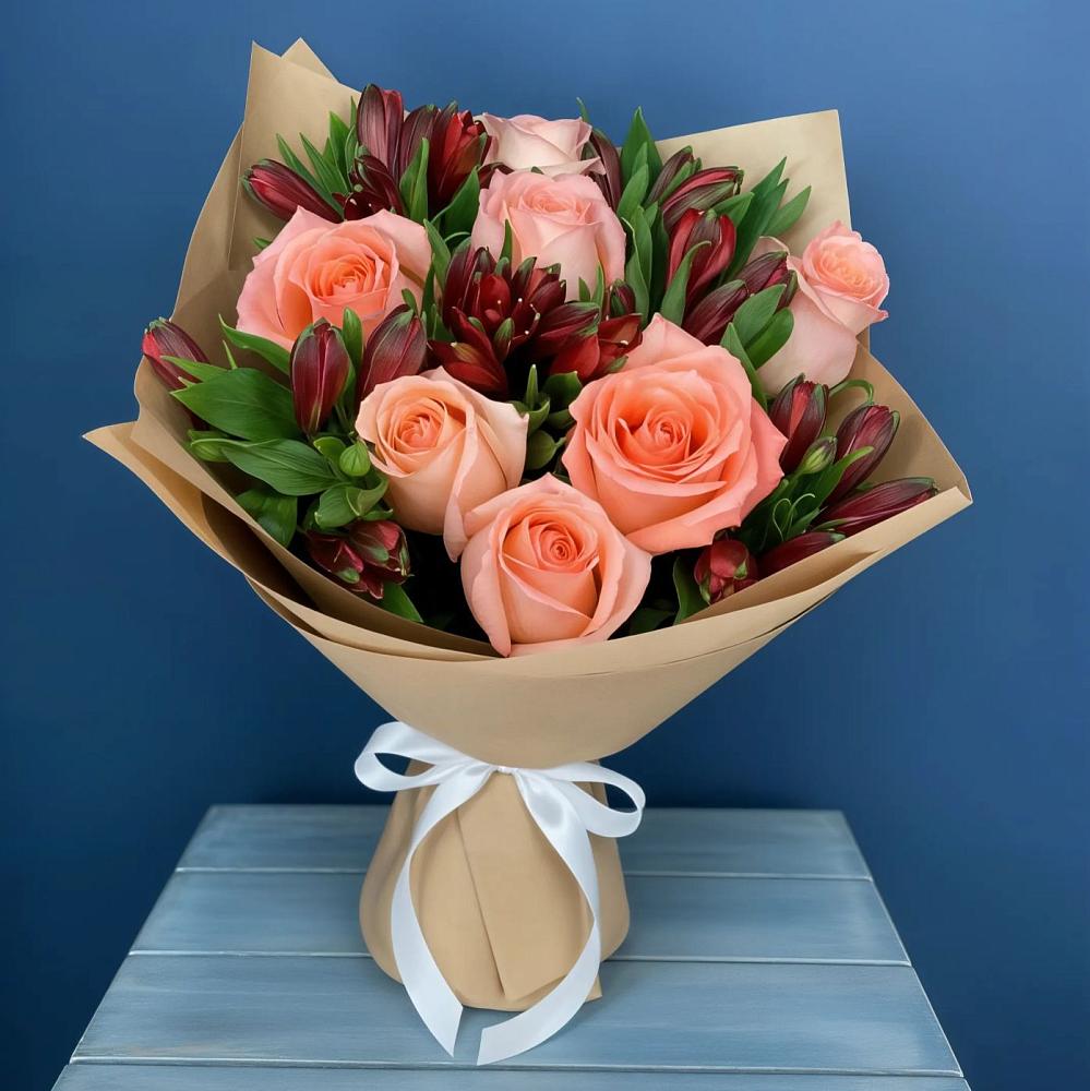 Букет цветов из: Розы и Альстромерии в Шемышейке