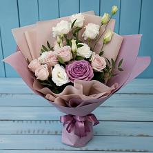 Букет цветов из:  Розы и Лизиантусы в Шемышейке