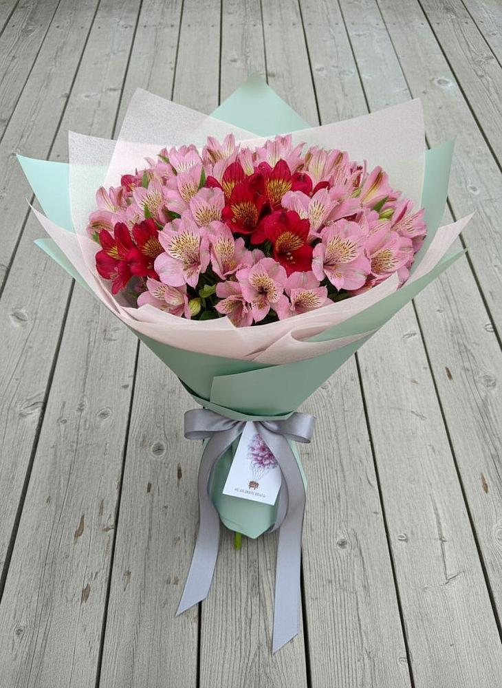 Букет цветов из: Альстромерии в Шемышейке