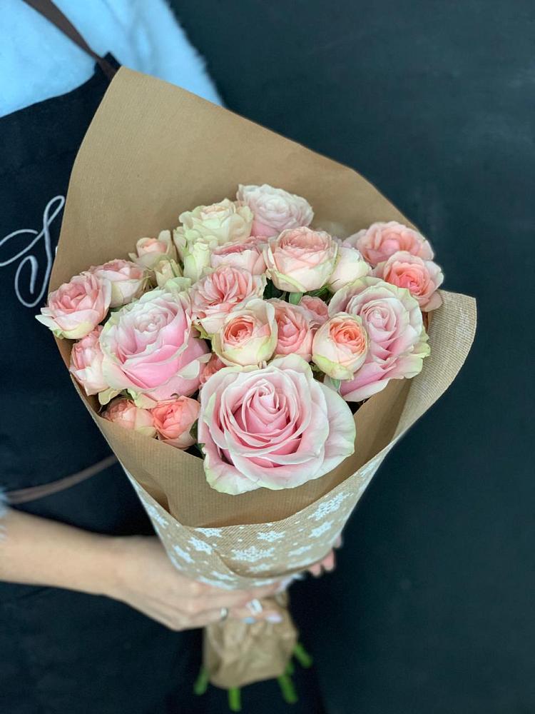 Букет цветов из: Хризантемы и Розы в Шемышейке