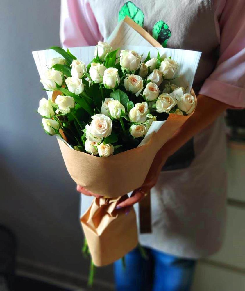 Букет цветов из: Розы в Шемышейке