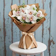 Букет цветов из:  Орхидеи и Розы в Шемышейке